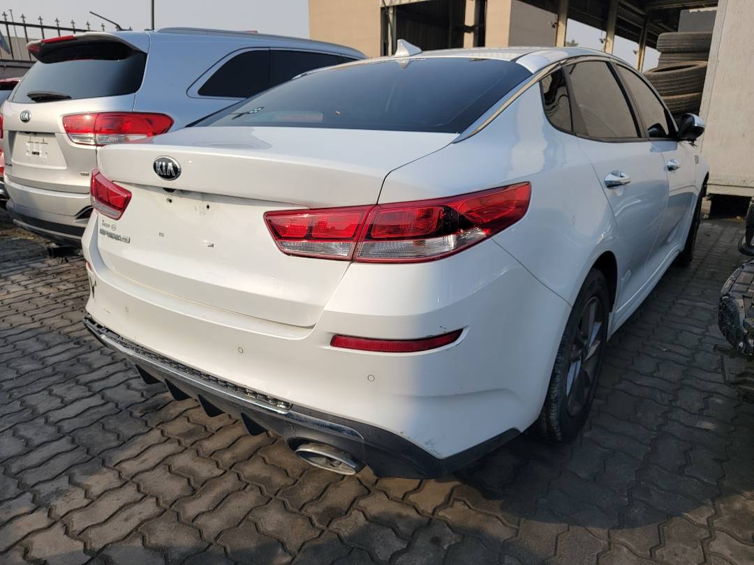 2020 KIA OPTIMA — 102866 Miles — Lot 41004824 — Ind. 12 - Marhaba Auctions Used Cars - Image 4