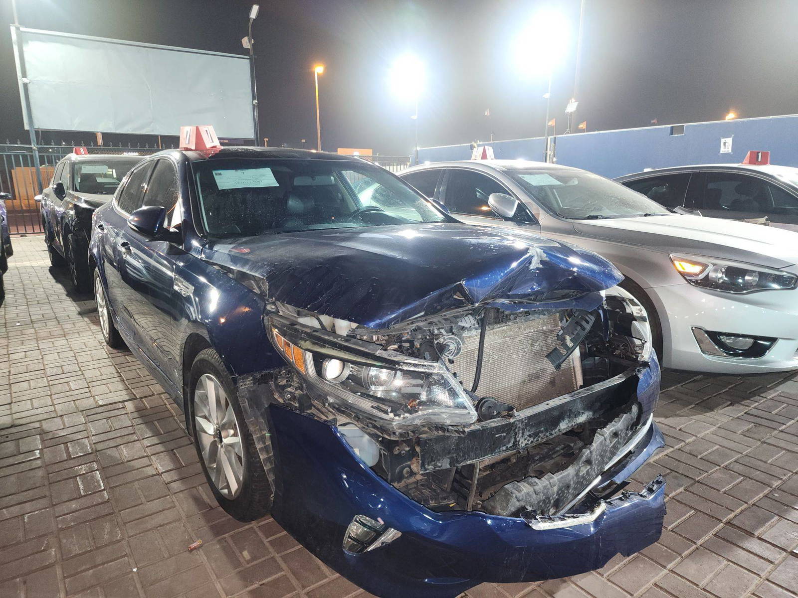 2018 KIA OPTIMA — 137229 Miles — Lot 98004615 — Souq - Marhaba Auctions Used Cars - Image 4