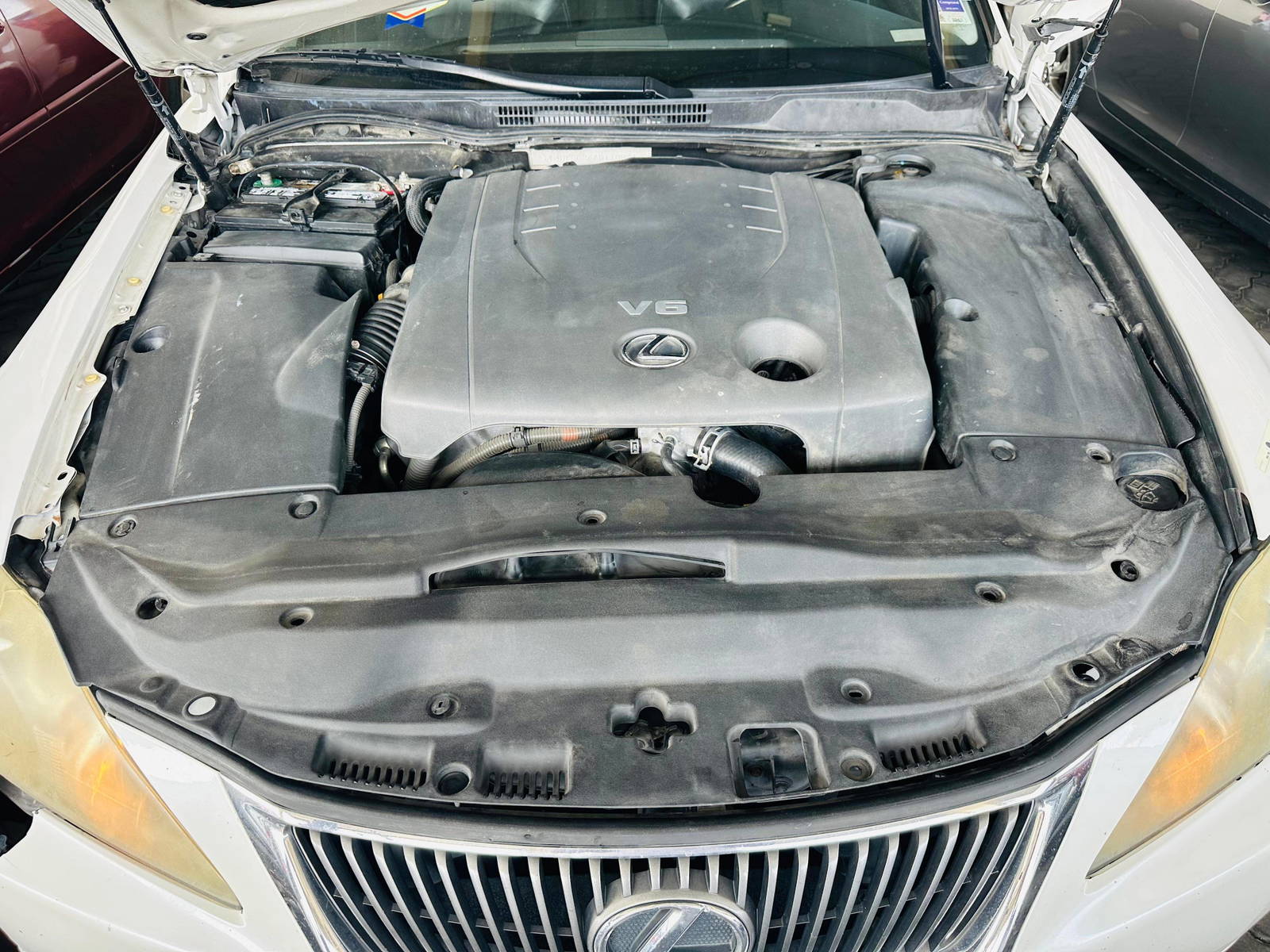 2010 LEXUS IS 250 — 220345 Miles — Lot 91055555 — Souq - Marhaba Auctions Used Cars - Image 10