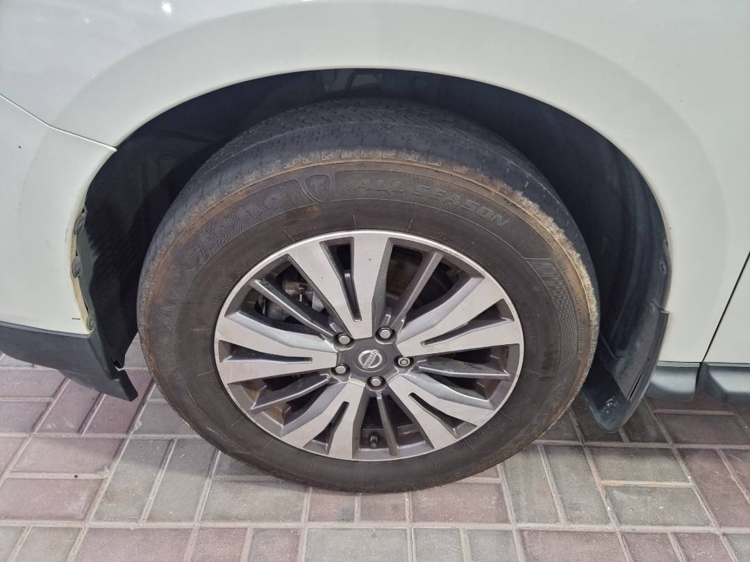 2017 NISSAN PATHFINDER — 156866 Miles — Lot 214578 — Souq - Marhaba Auctions Used Cars - Image 11