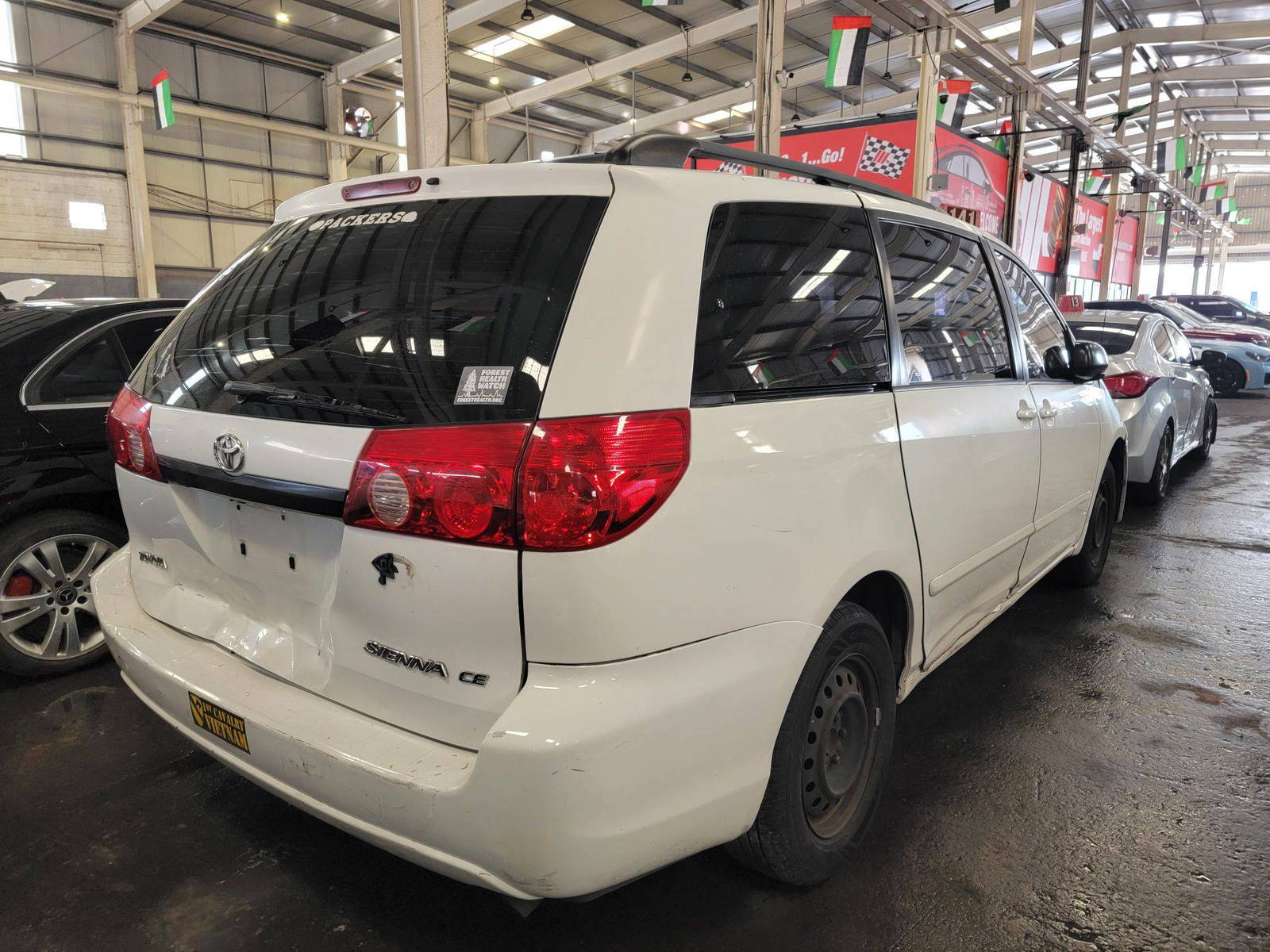 2008 TOYOTA SIENNA — 205231 Miles — Lot 91475845 — Main - Marhaba Auctions Used Cars - Image 2