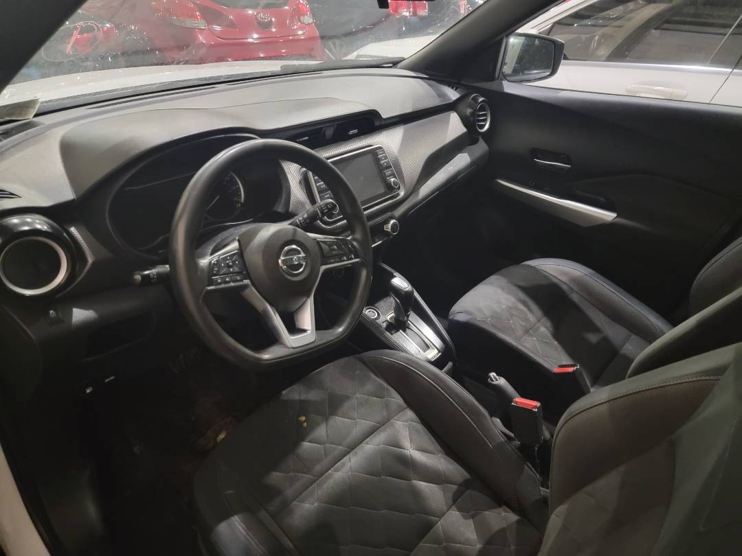 2018 NISSAN KICKS — 166438 Miles — Lot 81368334 — Main - Marhaba Auctions Used Cars - Image 8