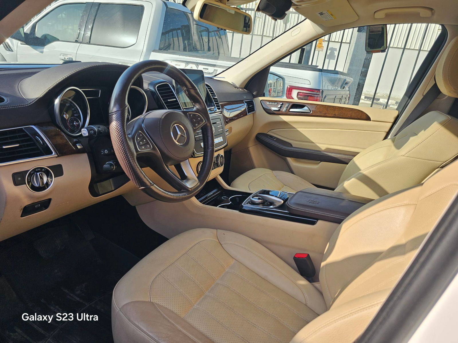MERCEDES BENZ GLS 450 2017 - Marhaba Auction Used Cars - Image 5