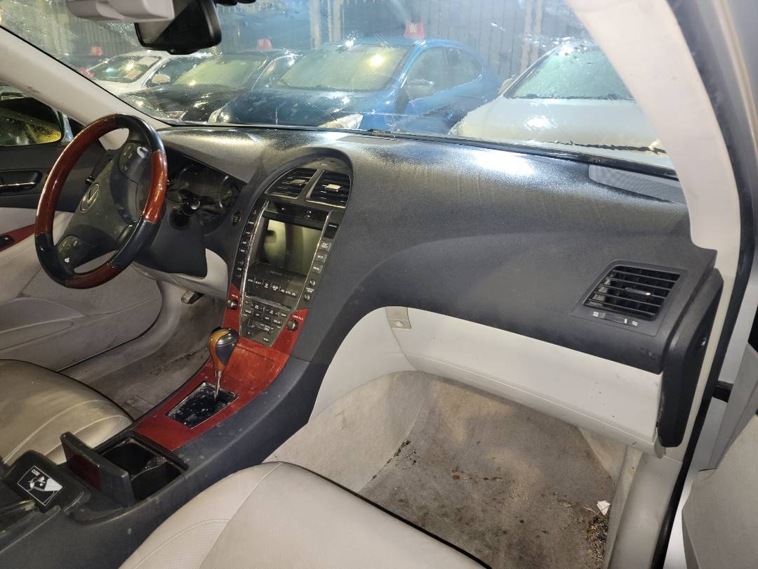 2008 LEXUS ES 350 — 267781 Miles — Lot 71194973 - Marhaba Auctions Used Cars - Image 5