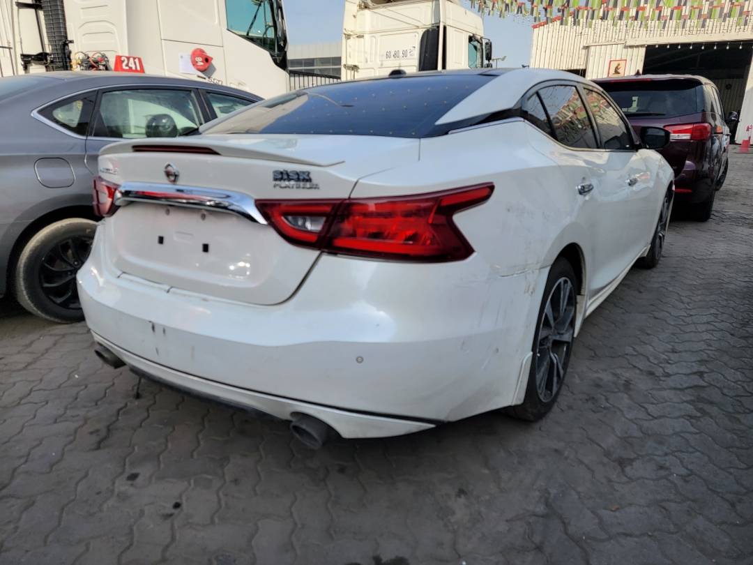 2016 NISSAN MAXIMA — 106828 Miles — Lot GC903216 — Main - Marhaba Auctions Used Cars - Image 3
