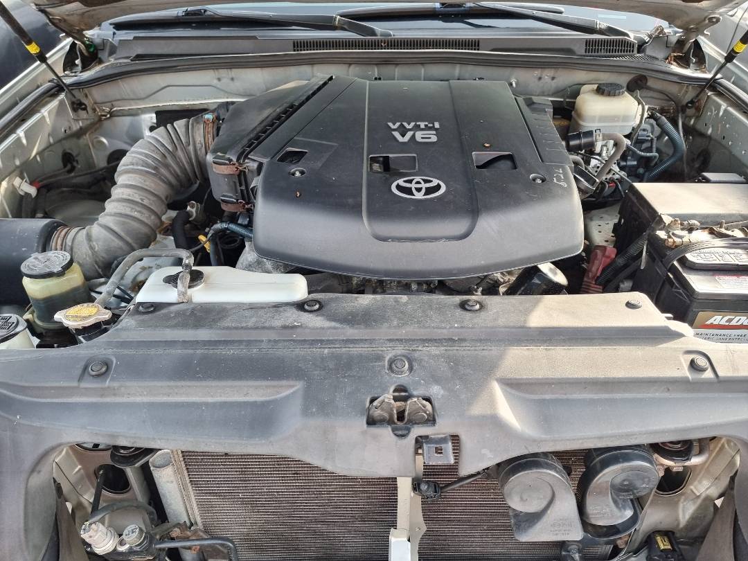 2006 TOYOTA 4RUNNER SR5 — 234343 Miles — Lot 2105487 — Ind. 12 - Marhaba Auctions Used Cars - Image 12