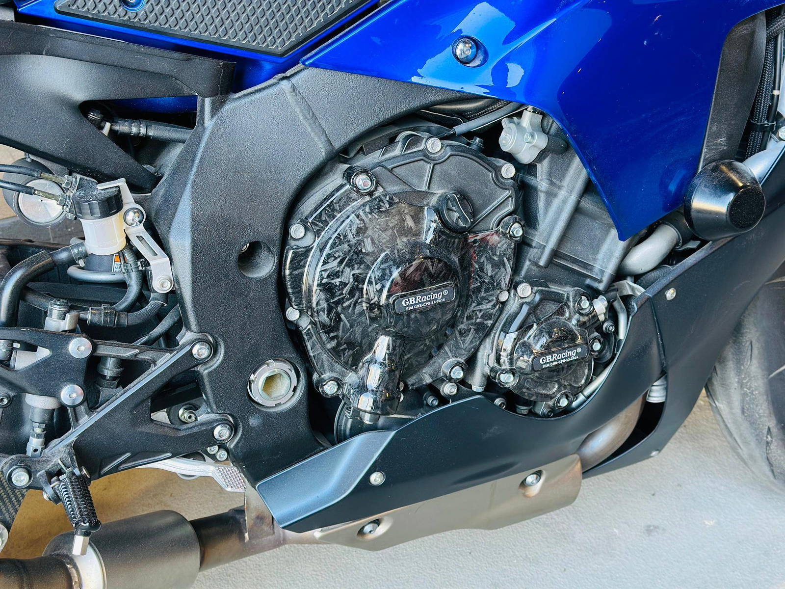 2023 YAMAHA YZFR1 — 2202 Miles — Lot 2946 — Main - Marhaba Auctions Used Cars - Image 8