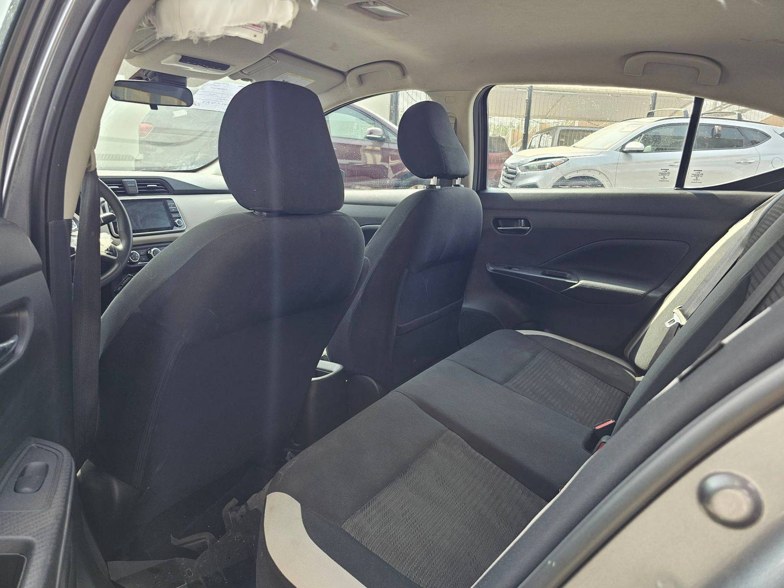 2020 NISSAN VERSA — 77081 Miles — Lot LL841387 — Souq - Marhaba Auctions Used Cars - Image 6