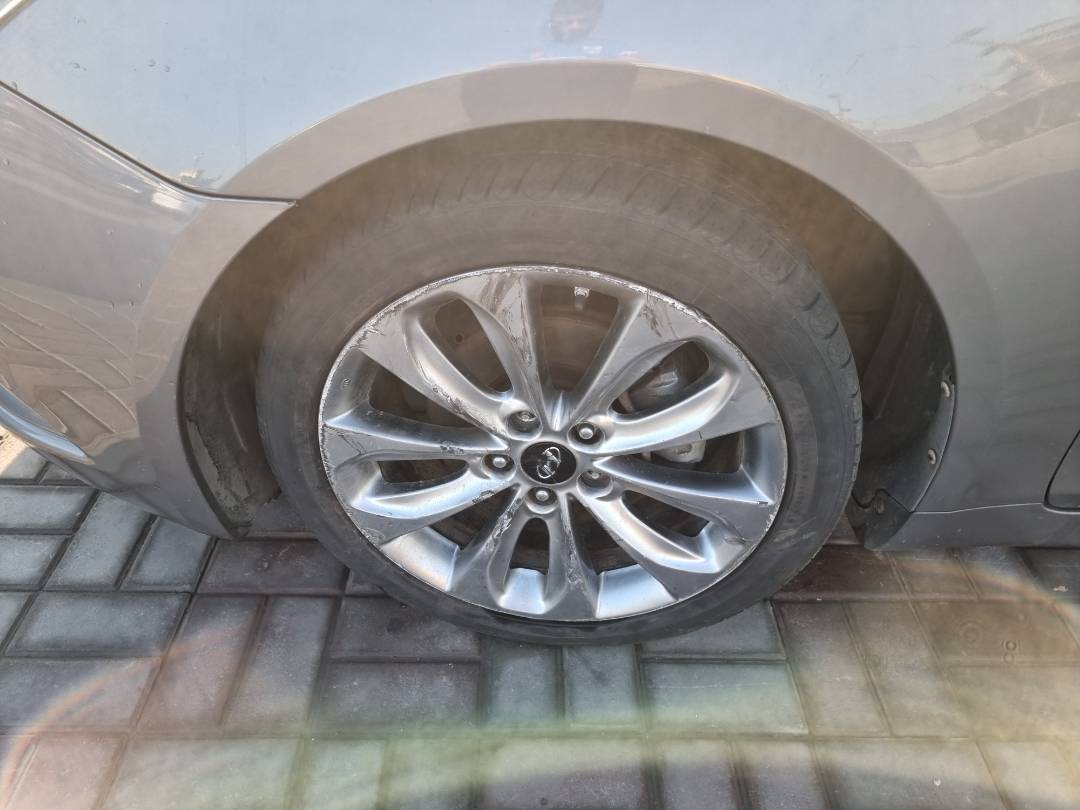 2013 HYUNDAI SONATA — 184255 Miles — Lot 69955784 — Ind. 12 - Marhaba Auctions Used Cars - Image 11