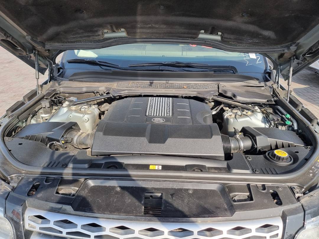 2015 LAND ROVER RANGE ROVER SPORT — 87763 Miles — Lot 215414857 — Main - Marhaba Auctions Used Cars - Image 12