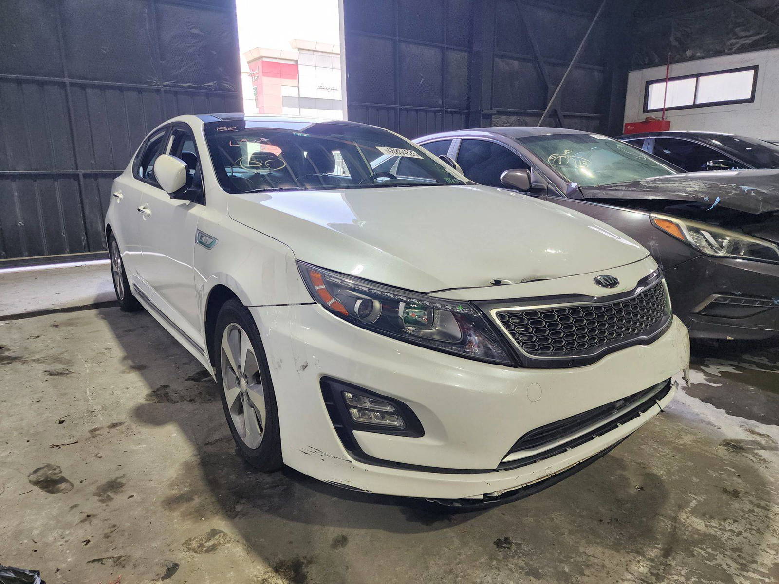 2014 KIA OPTIMA — 151102 Miles — Lot 46894825 — Al Quoz - Marhaba Auctions Used Cars - Image 3