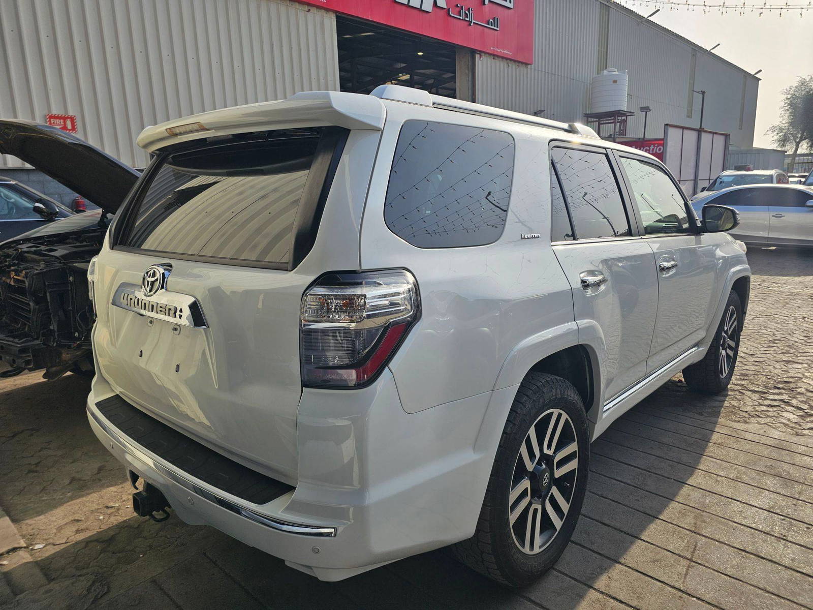 TOYOTA 4RUNNER SR5 2015 - Marhaba Auction Used Cars - Image 5