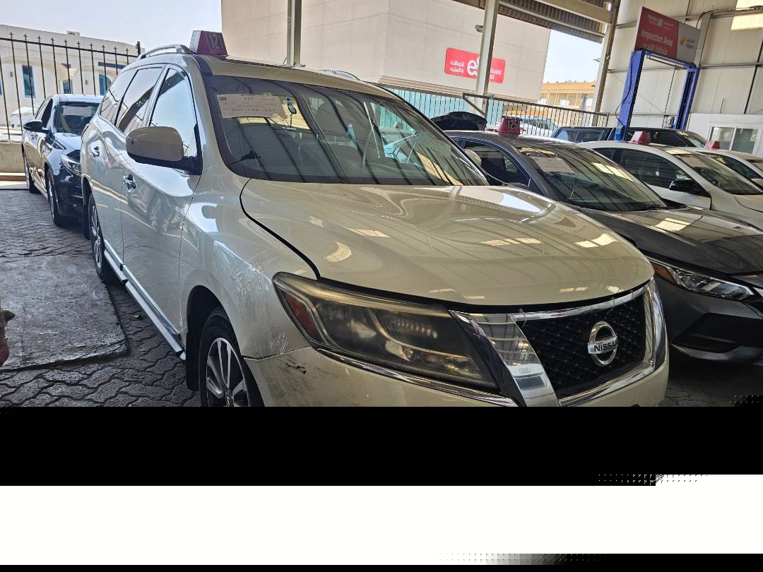 2015 NISSAN PATHFINDER — 200648 Miles — Lot FC611097 — Main - Marhaba Auctions Used Cars - Image 3