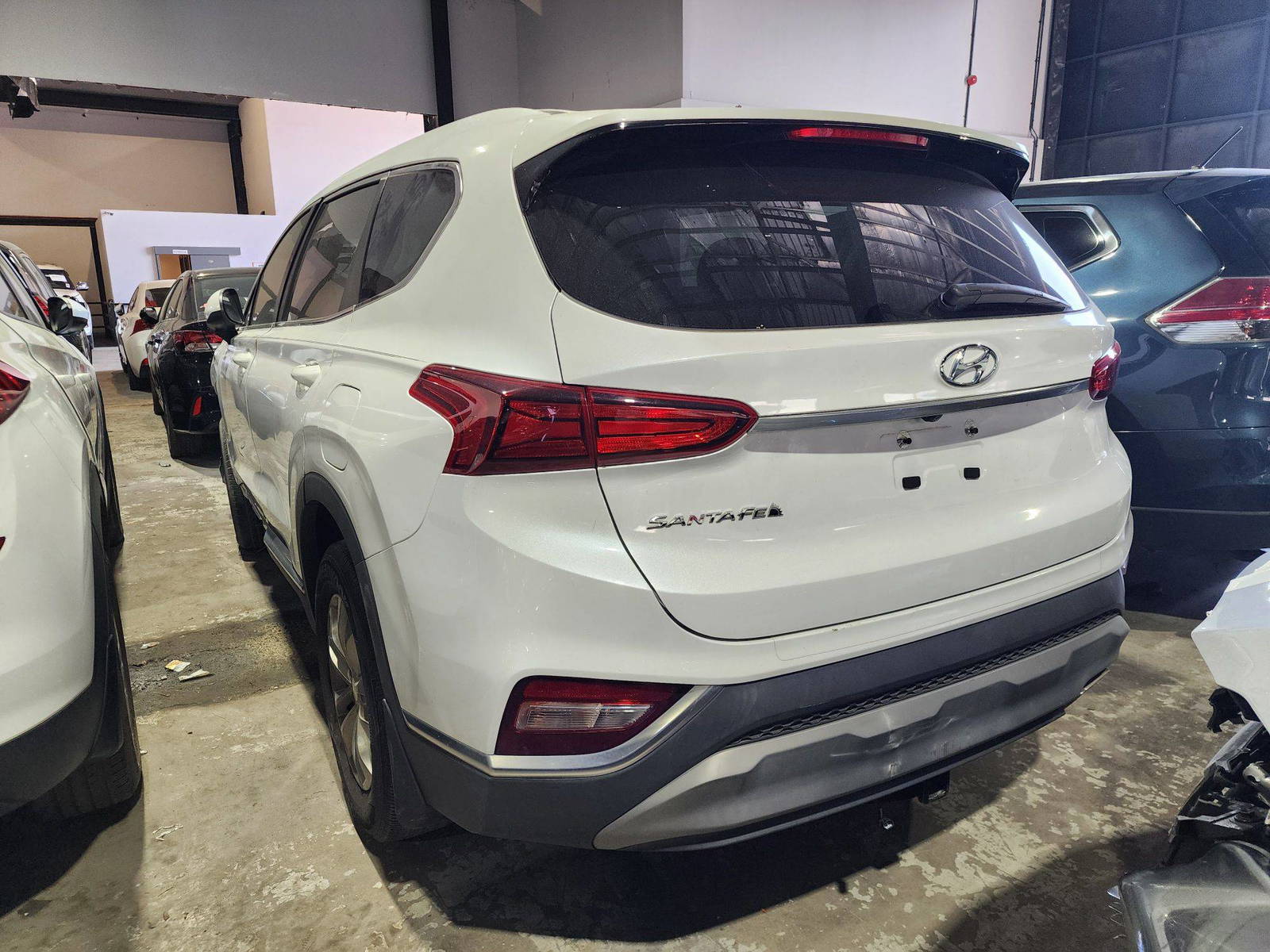 HYUNDAI SANTA FE 2020 - Marhaba Auction Used Cars - Image 8