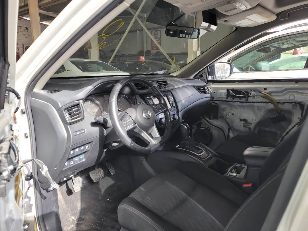 2017 NISSAN ROGUE — 107799 Miles — Lot 67906144 — Main - Marhaba Auctions Used Cars - Image 6