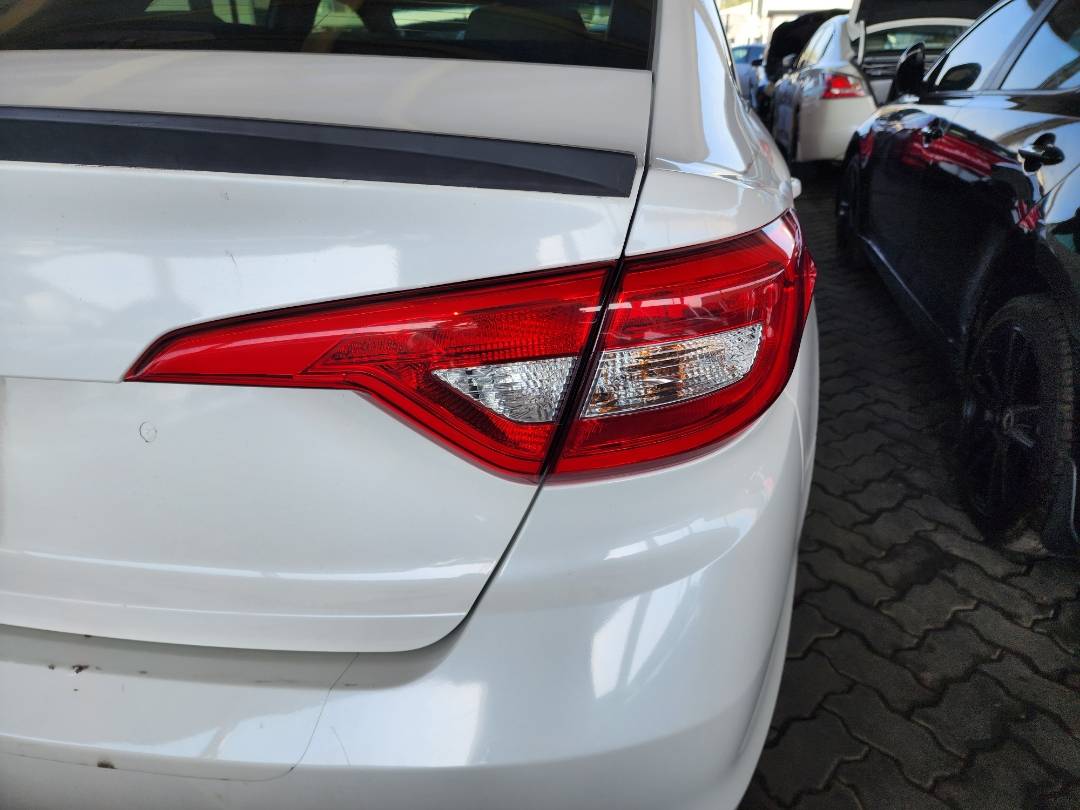 2015 HYUNDAI SONATA — 147798 Miles — Lot 82048823 - Marhaba Auctions Used Cars - Image 10