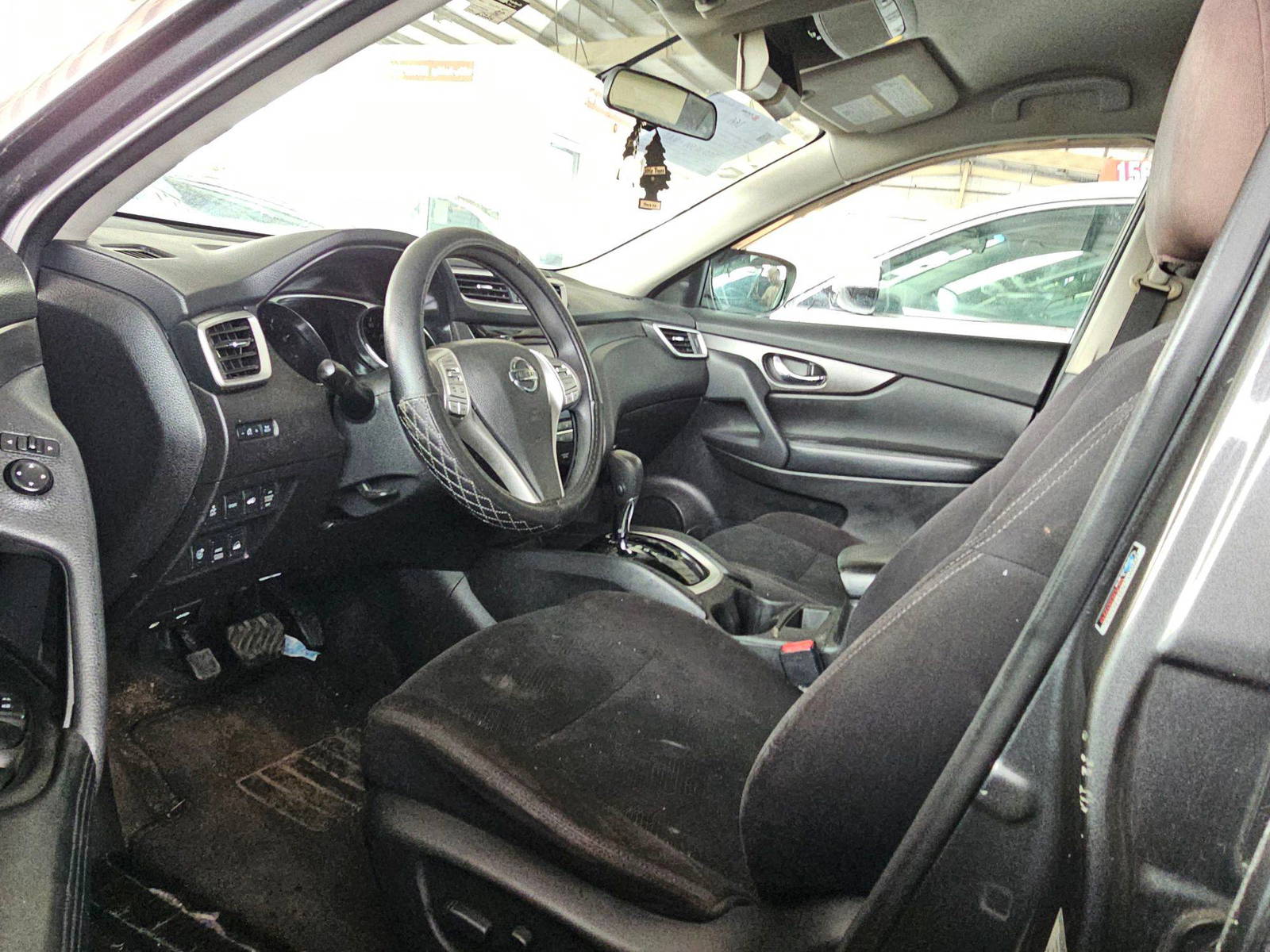 2014 NISSAN ROGUE — 63224 Miles — Lot 766835 — Souq - Marhaba Auctions Used Cars - Image 8
