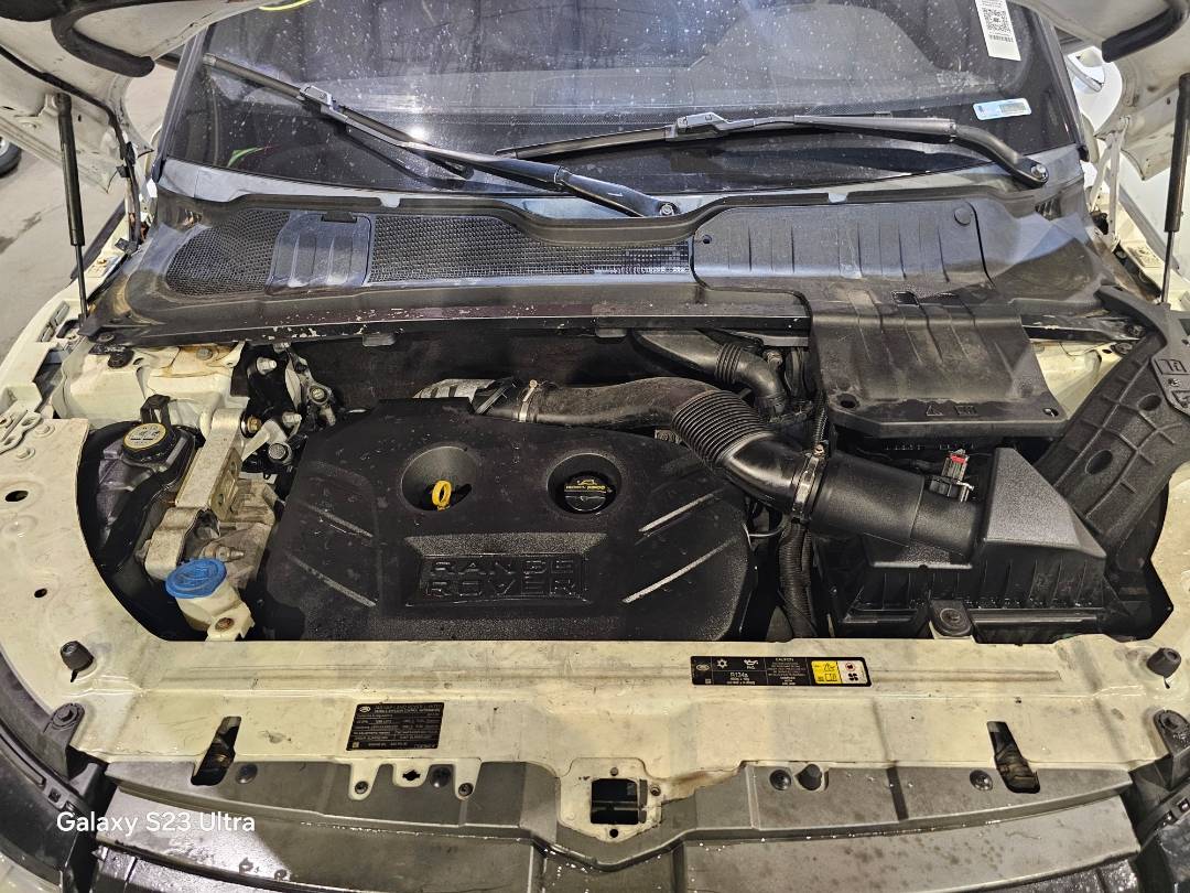 LAND ROVER RANGE ROVER EVOQUE PURE 2013 - Marhaba Auction Used Cars - Image 5