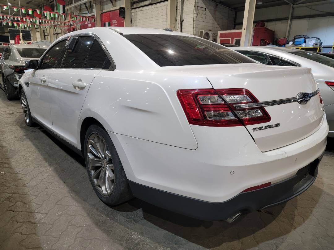 2016 FORD TAURUS — 120123 KM — Lot GG143902 — Main - Marhaba Auctions Used Cars - Image 5