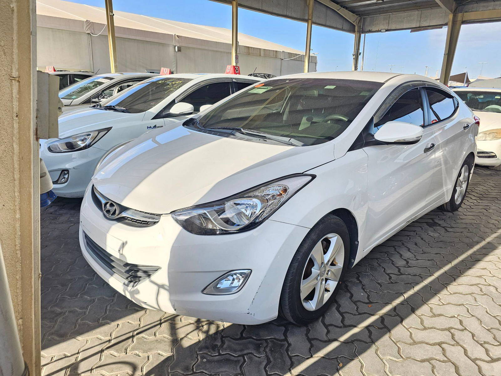 2011 HYUNDAI AVANTE — 81530 KM — Lot BBU059500 — Main - Marhaba Auctions Used Cars - Image 5