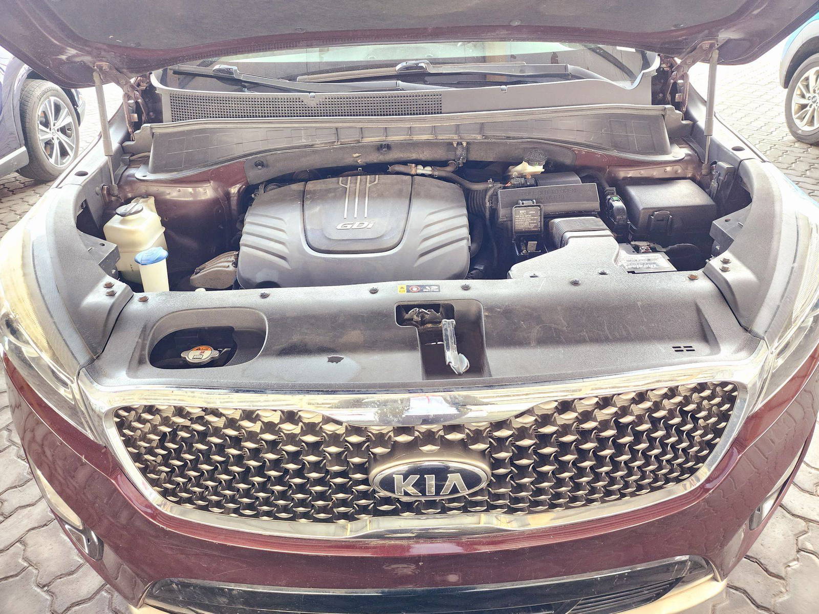 2017 KIA SORENTO — 149819 Miles — Lot 40626445 — Souq - Marhaba Auctions Used Cars - Image 12