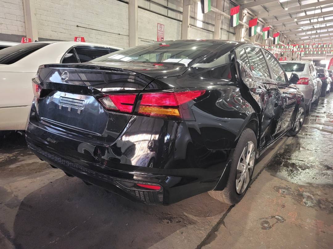 2022 NISSAN ALTIMA — 35331 Miles — Lot 338433 — Main - Marhaba Auctions Used Cars - Image 3