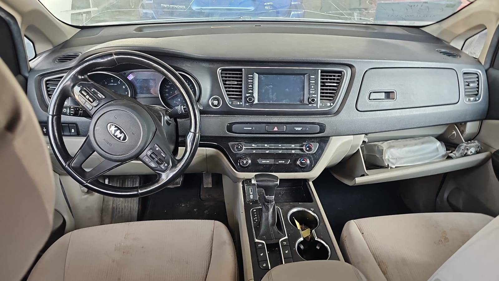 2020 KIA SEDONA — 80655 Miles — Lot 6644290 — Souq - Marhaba Auctions Used Cars - Image 7