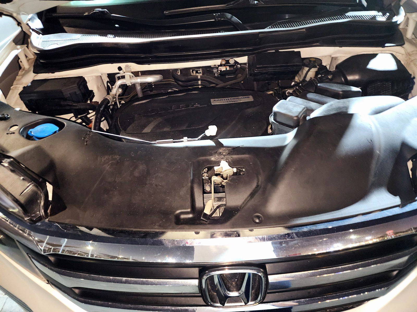 2018 HONDA PILOT — 170467 Miles — Lot 57JB068920 — Souq - Marhaba Auctions Used Cars - Image 12