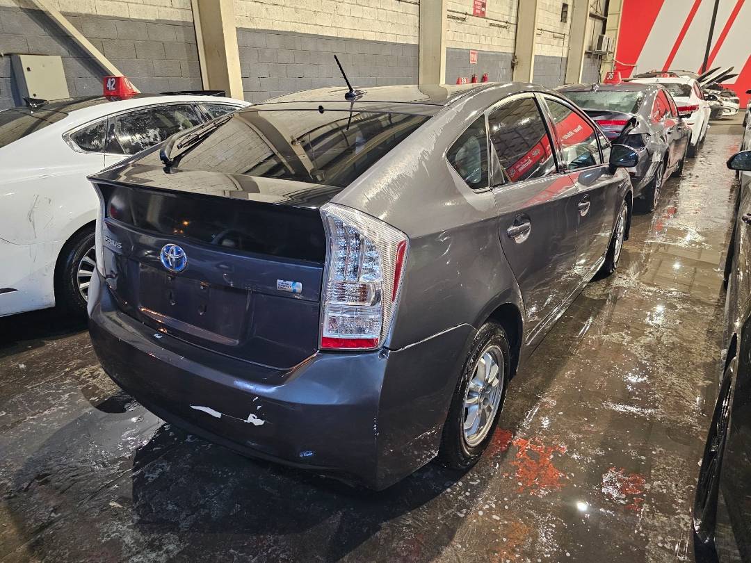 2010 TOYOTA PRIUS — 253785 Miles — Lot DU7A0227227 — Main - Marhaba Auctions Used Cars - Image 3