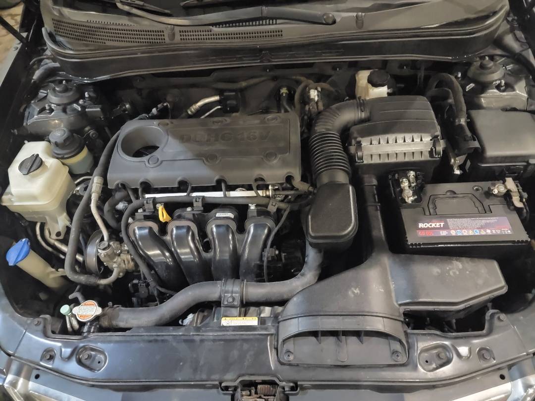 HYUNDAI SONATA 2010 - Marhaba Auction Used Cars - Image 10