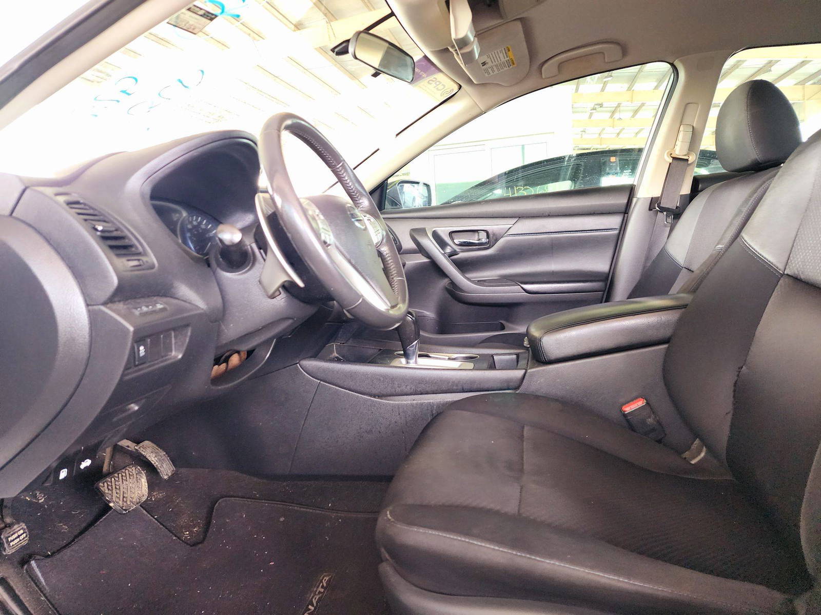 2017 NISSAN ALTIMA — 165164 Miles — Lot 910759 — Souq - Marhaba Auctions Used Cars - Image 8