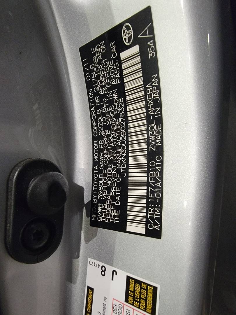 2011 TOYOTA PRIUS — 141219 Miles — Lot 60427115 — Main - Marhaba Auctions Used Cars - Image 9