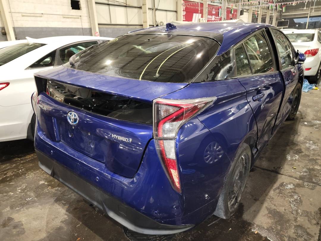 2017 TOYOTA PRIUS — 170201 Miles — Lot 70063983 - Marhaba Auctions Used Cars - Image 4