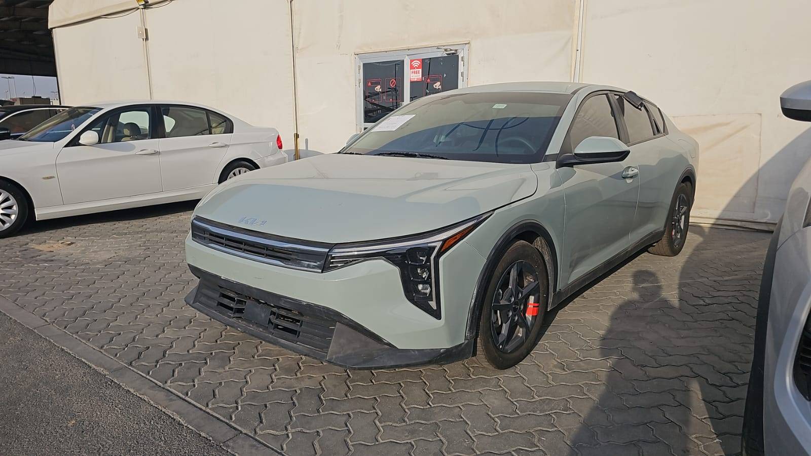 KIA K4