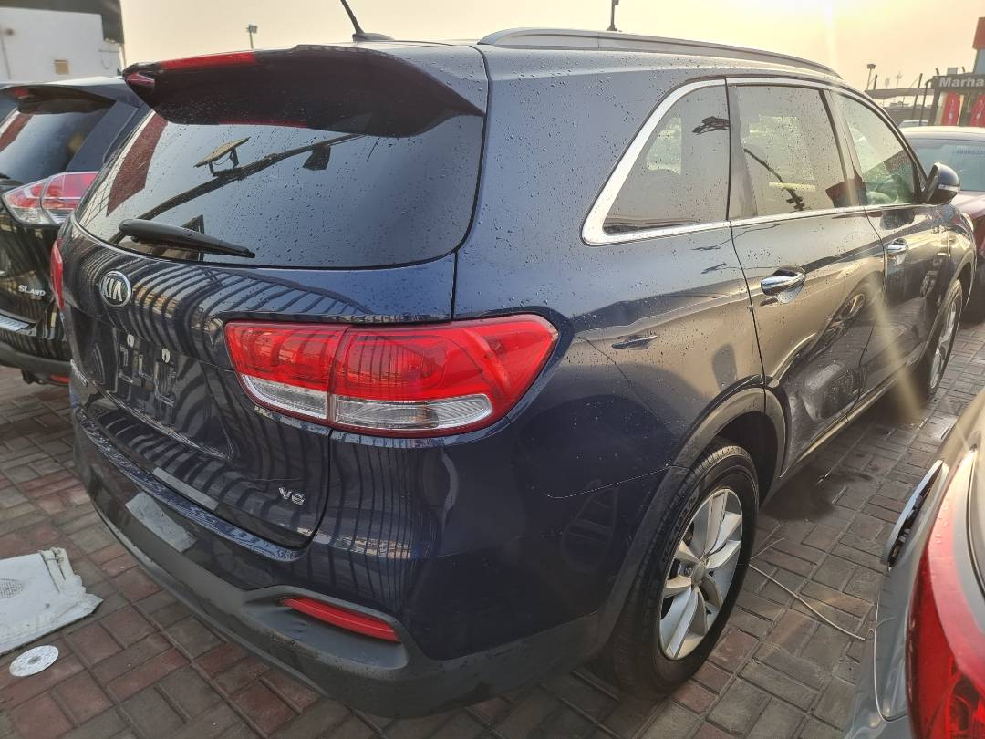 KIA SORENTO 2017 - Marhaba Auction Used Cars - Image 4