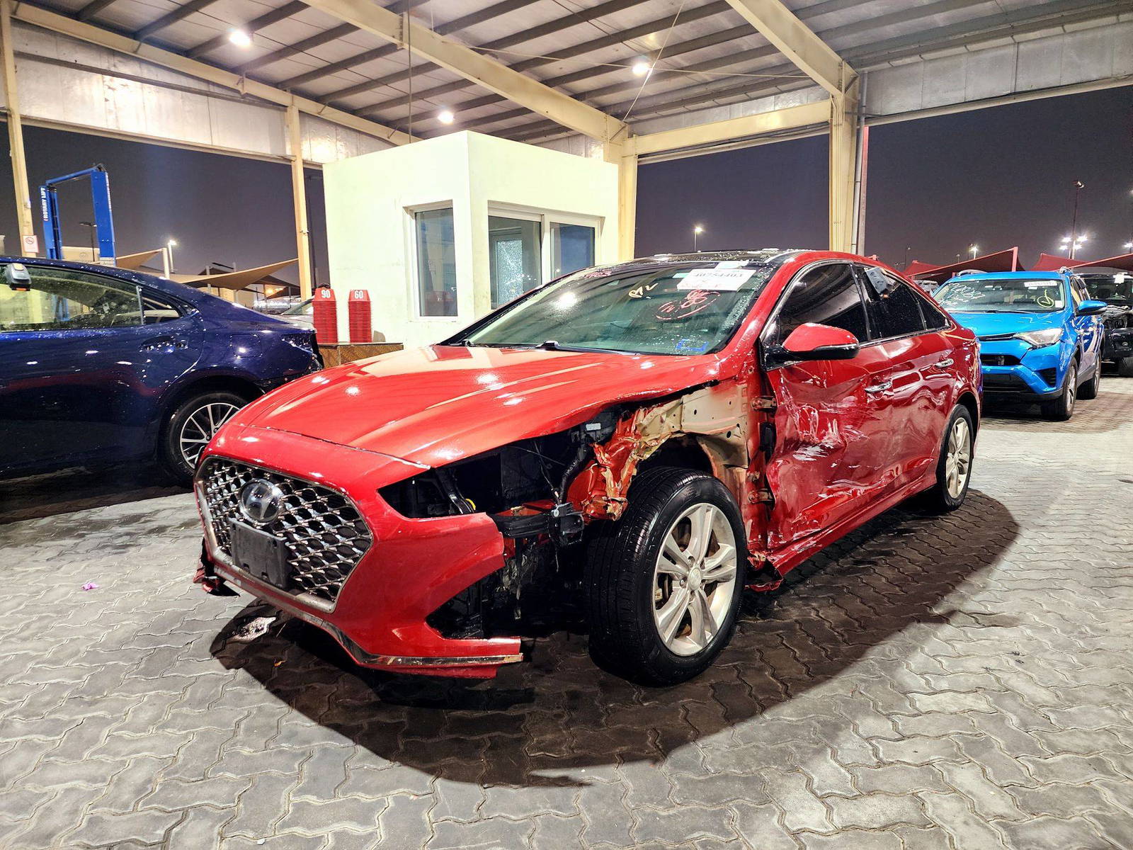 2019 HYUNDAI SONATA — 33182 Miles — Lot F5KH779828 — Souq - Marhaba Auctions Used Cars - Image 4