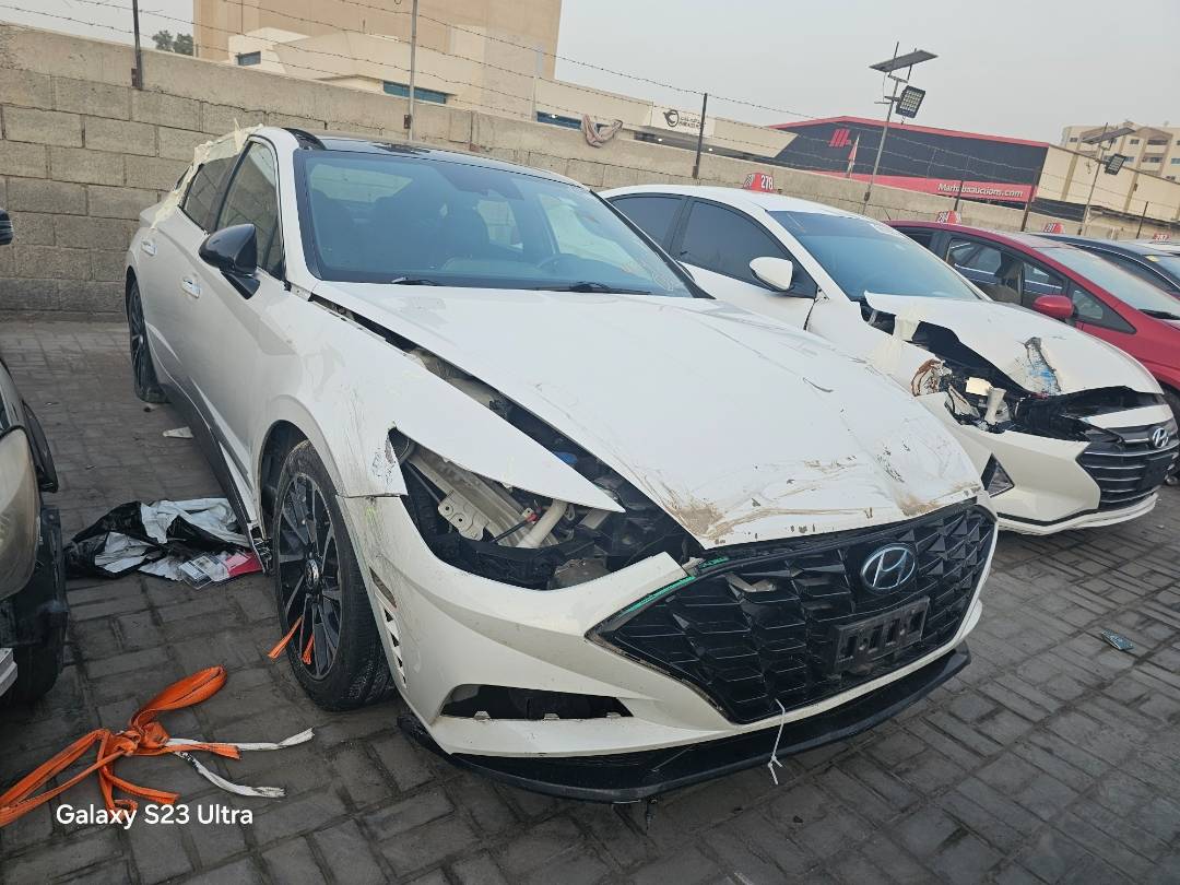 2020 HYUNDAI SONATA — 115730 Miles — Lot H011525 — Main - Marhaba Auctions Used Cars - Image 5