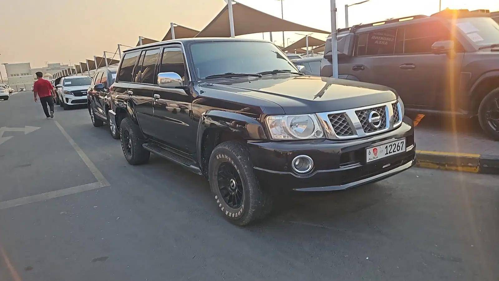 2009 NISSAN PATROL SUPER SAFARI — sold — 366656 KM — Lot 9X574146 — Souq - Marhaba Auctions Used Cars - Image 4