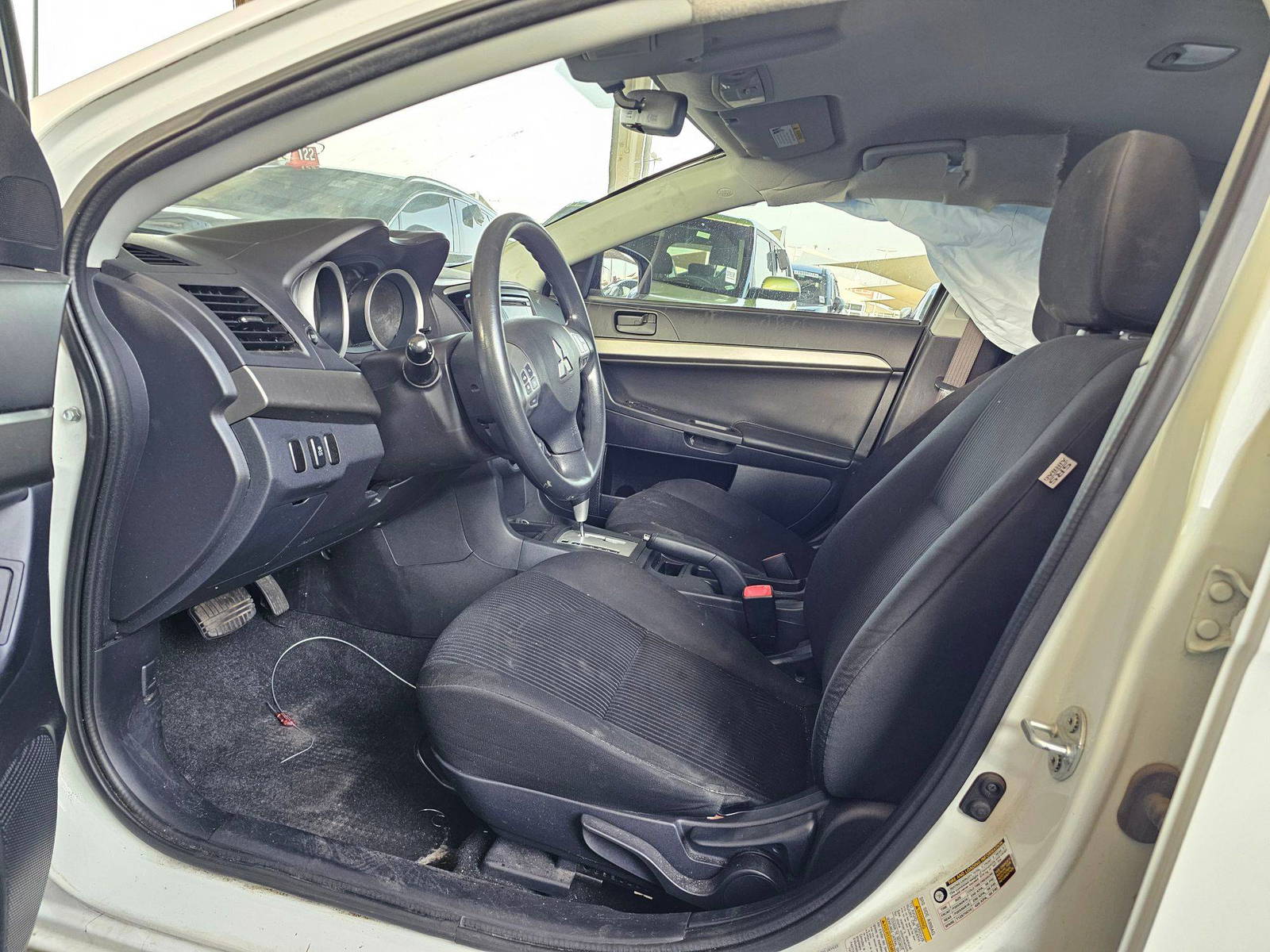 2015 MITSUBISHI LANCER — 169115 Miles — Lot 42883569 — Main - Marhaba Auctions Used Cars - Image 7