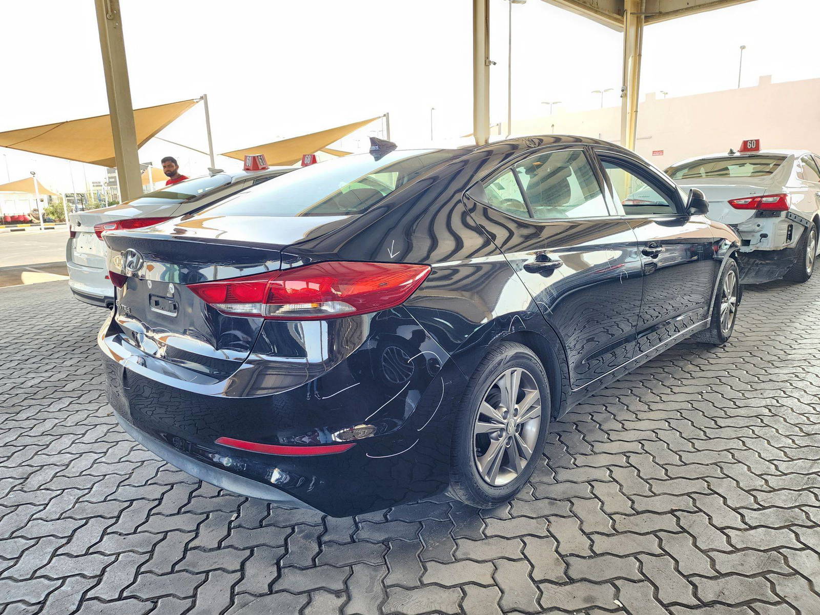 2017 HYUNDAI ELANTRA — 157846 Miles — Lot H135618 — Souq - Marhaba Auctions Used Cars - Image 3