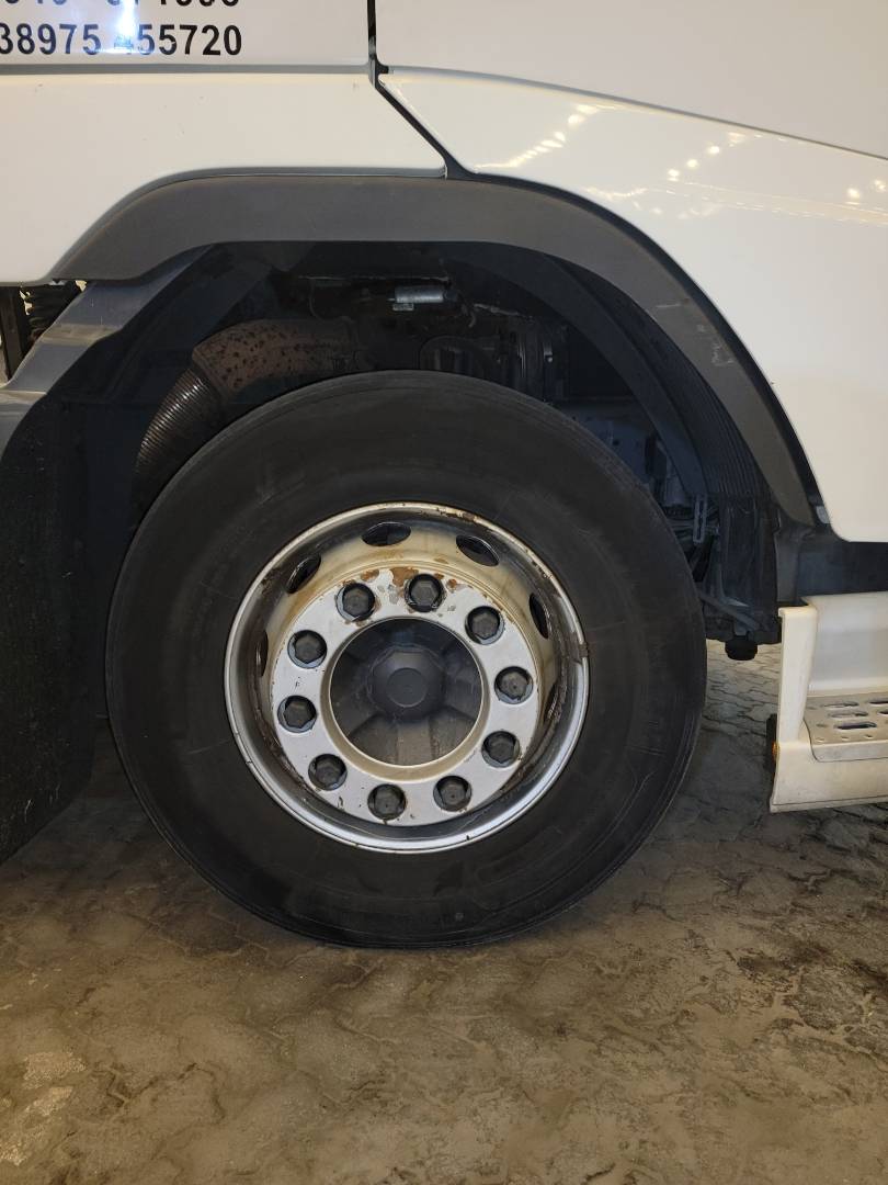 2011 VOLVO FH-Series — 997852 KM — Lot 577417 - Marhaba Auctions Used Cars - Image 10