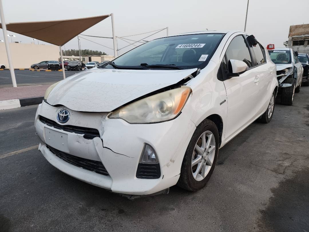 2012 TOYOTA PRIUS C — 232092 Miles — Lot 41600244 — Souq - Marhaba Auctions Used Cars - Image 9