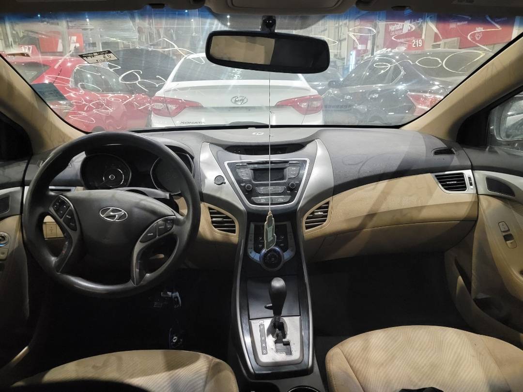 2013 HYUNDAI ELANTRA — 219035 Miles — Lot DH434900 — Main - Marhaba Auctions Used Cars - Image 7