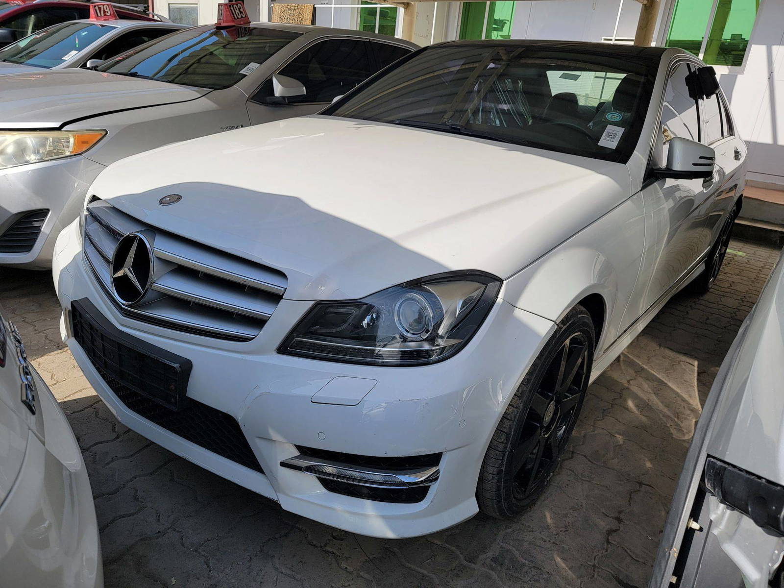 2013 MERCEDES BENZ C200 — 83104 KM — Lot DA852420 — AutoBaba - Marhaba Auctions Used Cars - Image 3