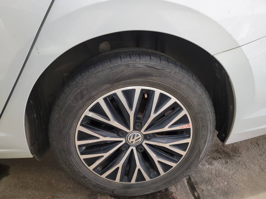 2019 VOLKSWAGEN JETTA — 137066 Miles — Lot 37049264 — Main - Marhaba Auctions Used Cars - Image 6