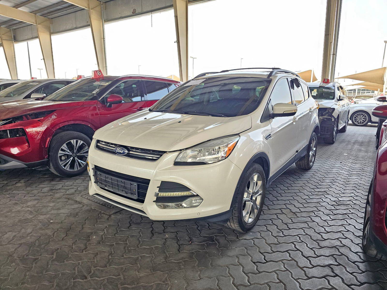 2013 FORD ESCAPE — 152293 KM — Lot 27361 — Main - Marhaba Auctions Used Cars - Image 5