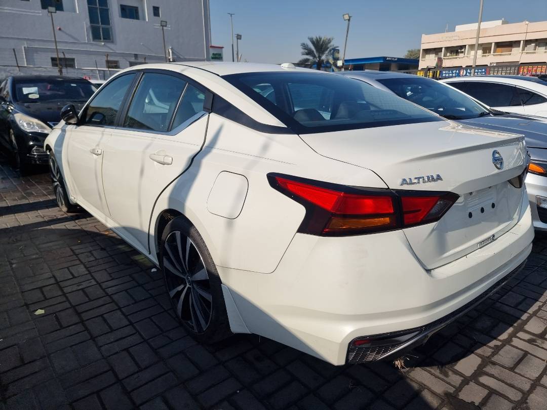NISSAN ALTIMA 2019 - Marhaba Auction Used Cars - Image 5