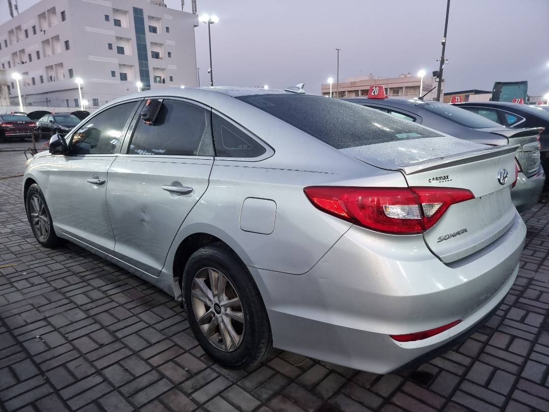 2015 HYUNDAI SONATA — 139456 Miles — Lot 215487 — Ind. 12 - Marhaba Auctions Used Cars - Image 5
