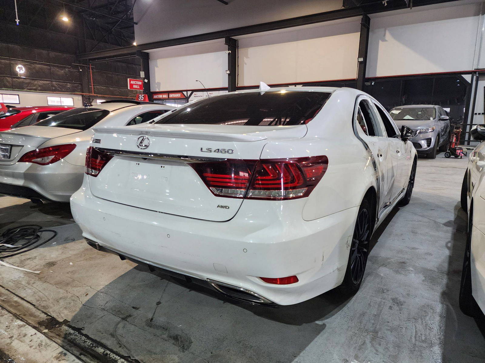 2015 LEXUS LS 460 — 125210 Miles — Lot 5024454 — Ind. 12 - Marhaba Auctions Used Cars - Image 4