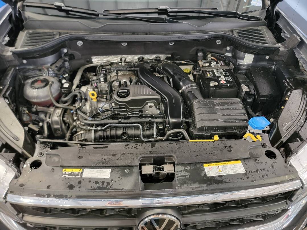 2023 VOLKSWAGEN TAOS S — 1647 Miles — Lot 52161 — Main - Marhaba Auctions Used Cars - Image 11